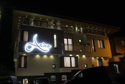 Hotel Aziza, Front of property