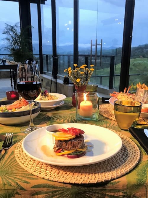 Fox Kandy by Fox Resorts- Luxury in the Mist