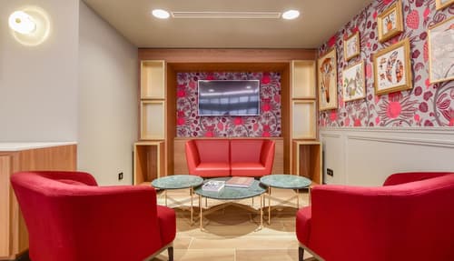 XO Hotel Paris, Lobby sitting area