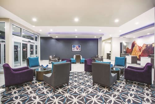 La Quinta Inn & Suites by Wyndham La Verkin-Gateway to Zion, Lobby