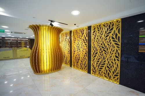 five6 Hotel Splendour, Reception