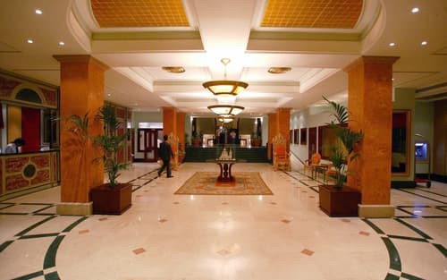 Hotel Intourist Palace Batumi, Lobby