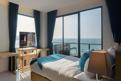 Deep Blue Z10 Pattaya, Room