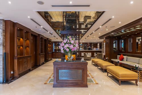 The Lapis Hotel, Lobby