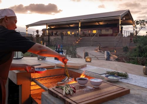 Founders Lodge by Mantis, Food and drink