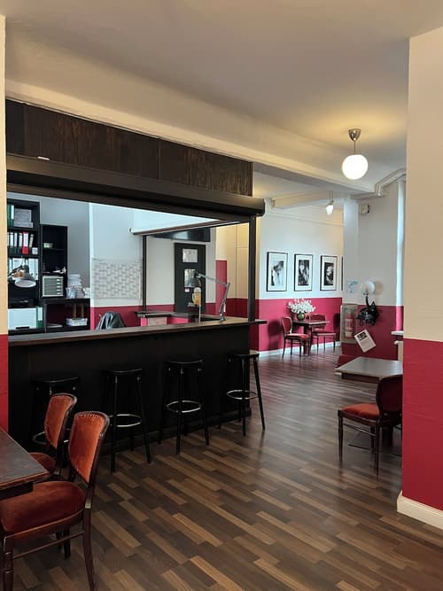 Ballhaus Berlin Hostel, Reception