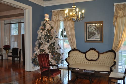Sweet Cane Inn