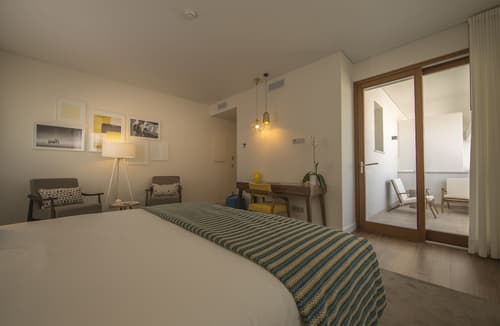 Somewhere Estoril Guesthouse