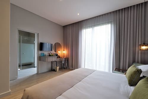 The Tree House Boutique Hotel