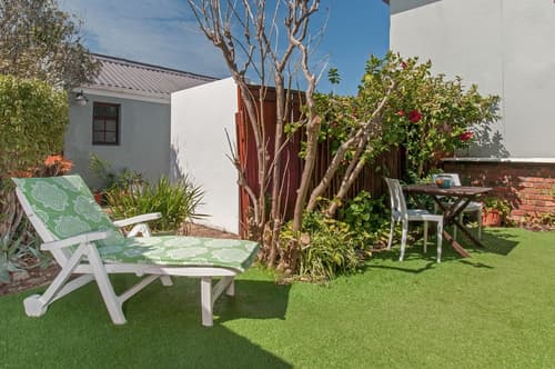 6 Stemmet Lodge, Room