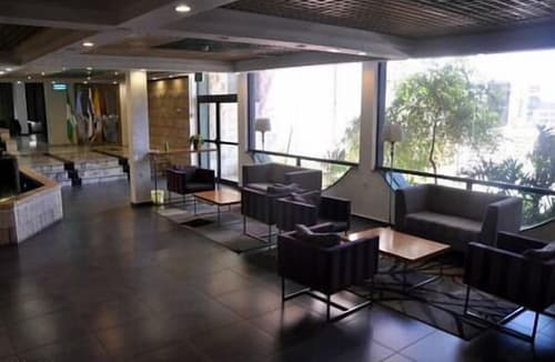 Tabar Hotel, Lobby sitting area