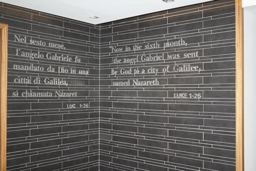 Tabar Hotel, Reception