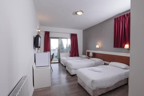 Tabar Hotel, Primary image