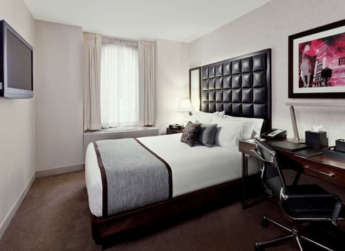 Distrikt Hotel New York City, Tapestry Collection by Hilton, Room