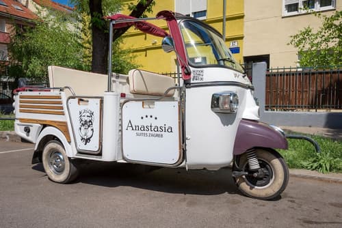 Anastasia Suites Zagreb, Interior entrance