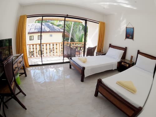 Alona Vida Beach Resort, Room