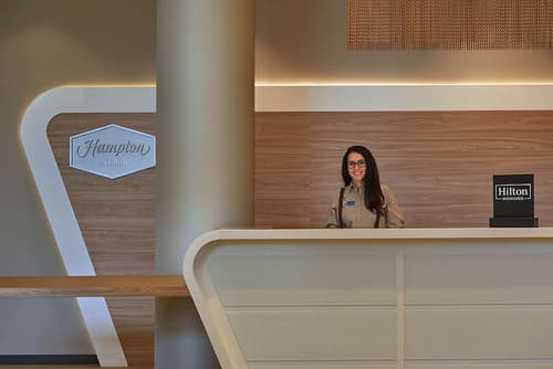 Hampton By Hilton Berlin City Centre Alexanderplatz, Reception