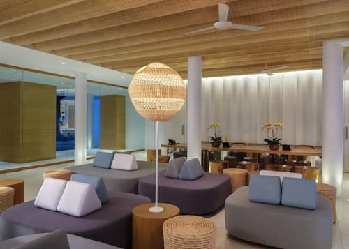 SALA Samui Chaweng Beach Resort, Lobby sitting area