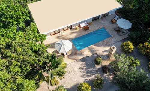 White Paradise Zanzibar, Exterior