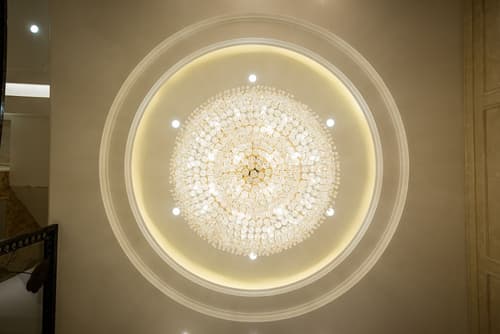 Little Hanoi Deluxe Hotel, Interior entrance