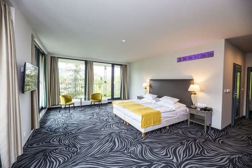 Carlsbad INN hotel & apartments