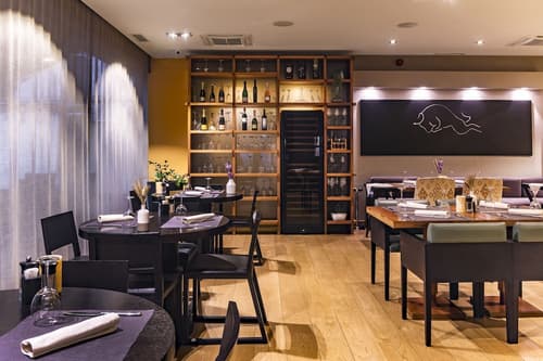 Residence Hotel, Restaurant