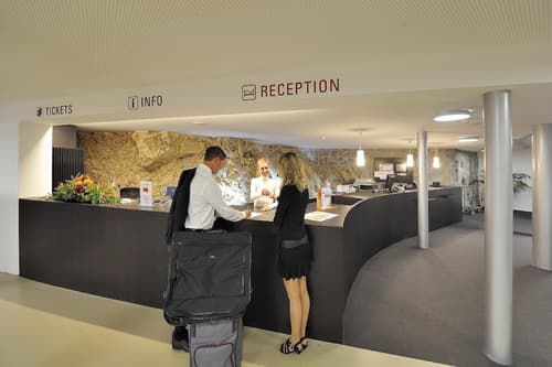 Hotel Pilatus Kulm, Reception