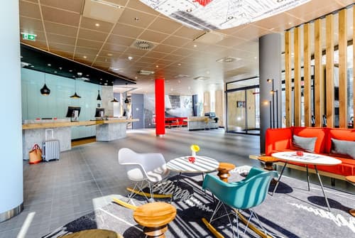 Ibis Wien Hauptbahnhof, Lobby