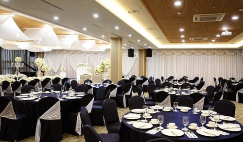Hotel Shalom, Banquet hall