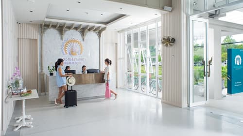 Panphuree Residence, Reception