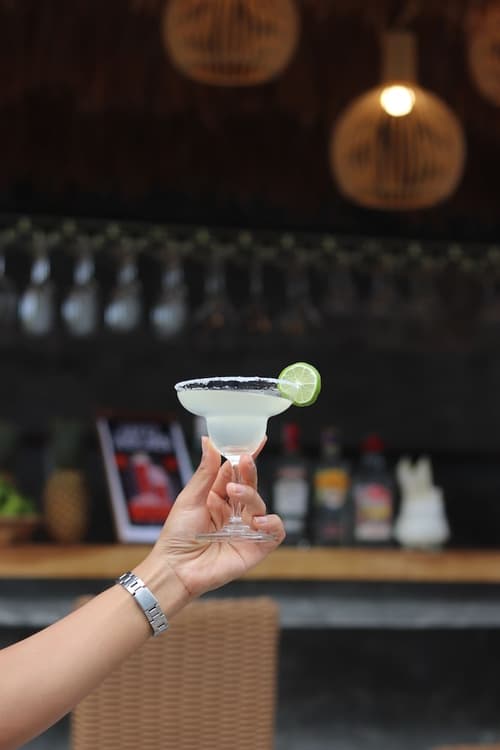 Panphuree Residence, Bar (on property)