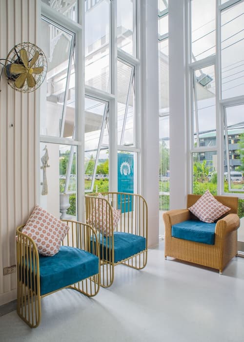 Panphuree Residence, Lobby sitting area