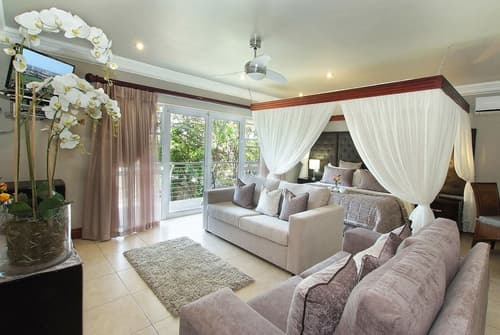 uShaka Manor Guest House