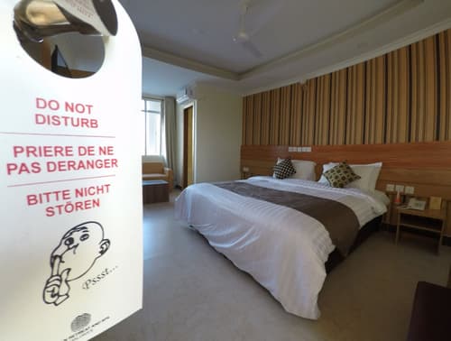 Ocean Retreat & Spa, Room