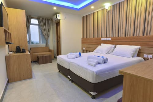 Ocean Retreat & Spa, Room