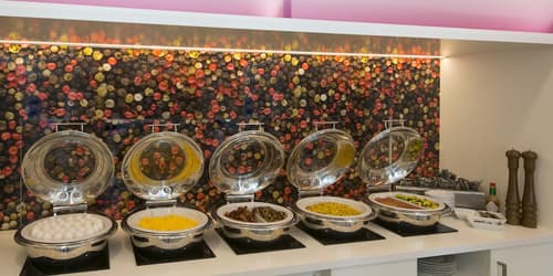 Hampton by Hilton Hamburg City Centre, Breakfast area