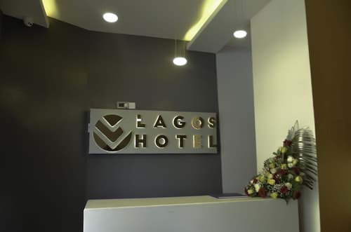 Lagos Hotel, Reception
