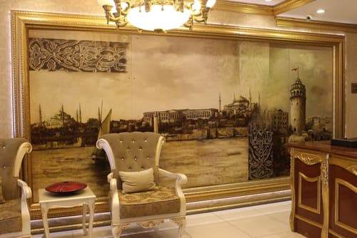 Marmara Deluxe Hotel, Check-in/check-out kiosk