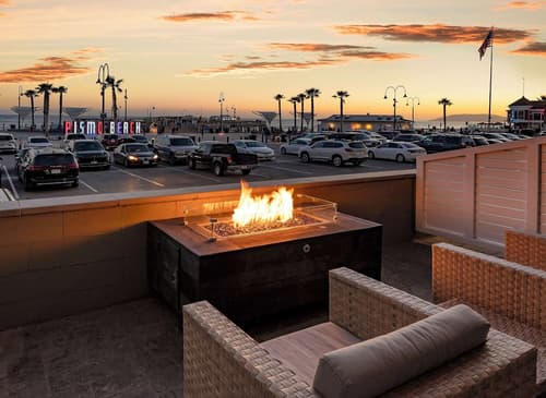 Inn at the Pier Pismo Beach, Curio Collection by Hilton, Room