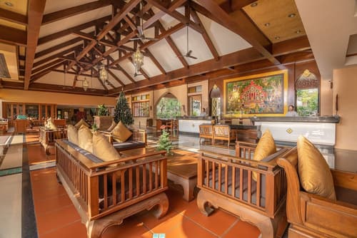Avalon Beach Resort, Lobby sitting area