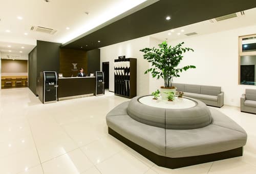 Y’s Hotel Shin - Osaka