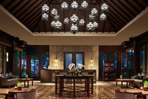 éL Hotel Royale Banyuwangi