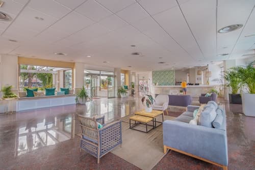 Hotel LIVVO Koala Garden