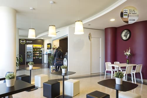 B&B HOTEL Pisa Airport, Reception