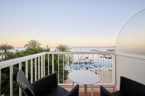 Catalonia Del Mar - Adults Only