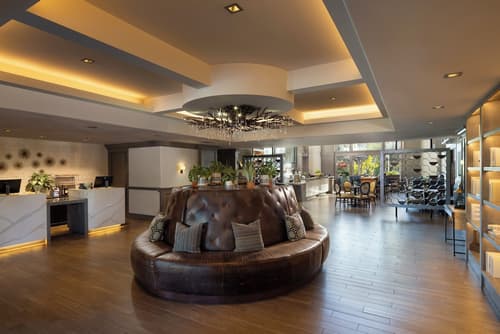 River Terrace Inn, Reception