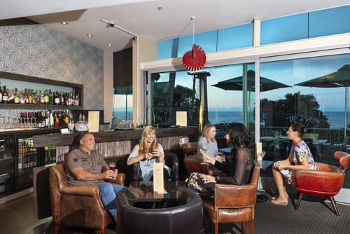 Millennium Hotel New Plymouth, Waterfront, Bar (on property)