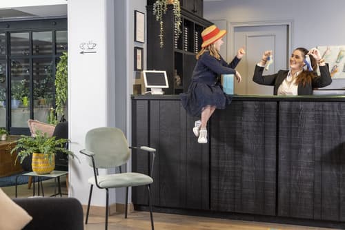 Hôtel Hélios Opéra, Reception