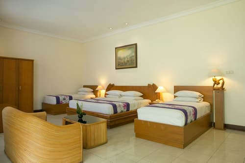 Parigata Resort & Spa, Room