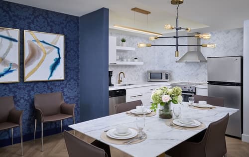 Pantages Hotel Downtown Toronto